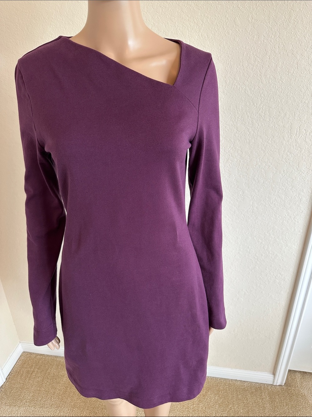 100% Cotton Kate spade  Plum Long Sleeve Shift Dress with Asymmetric Neckline